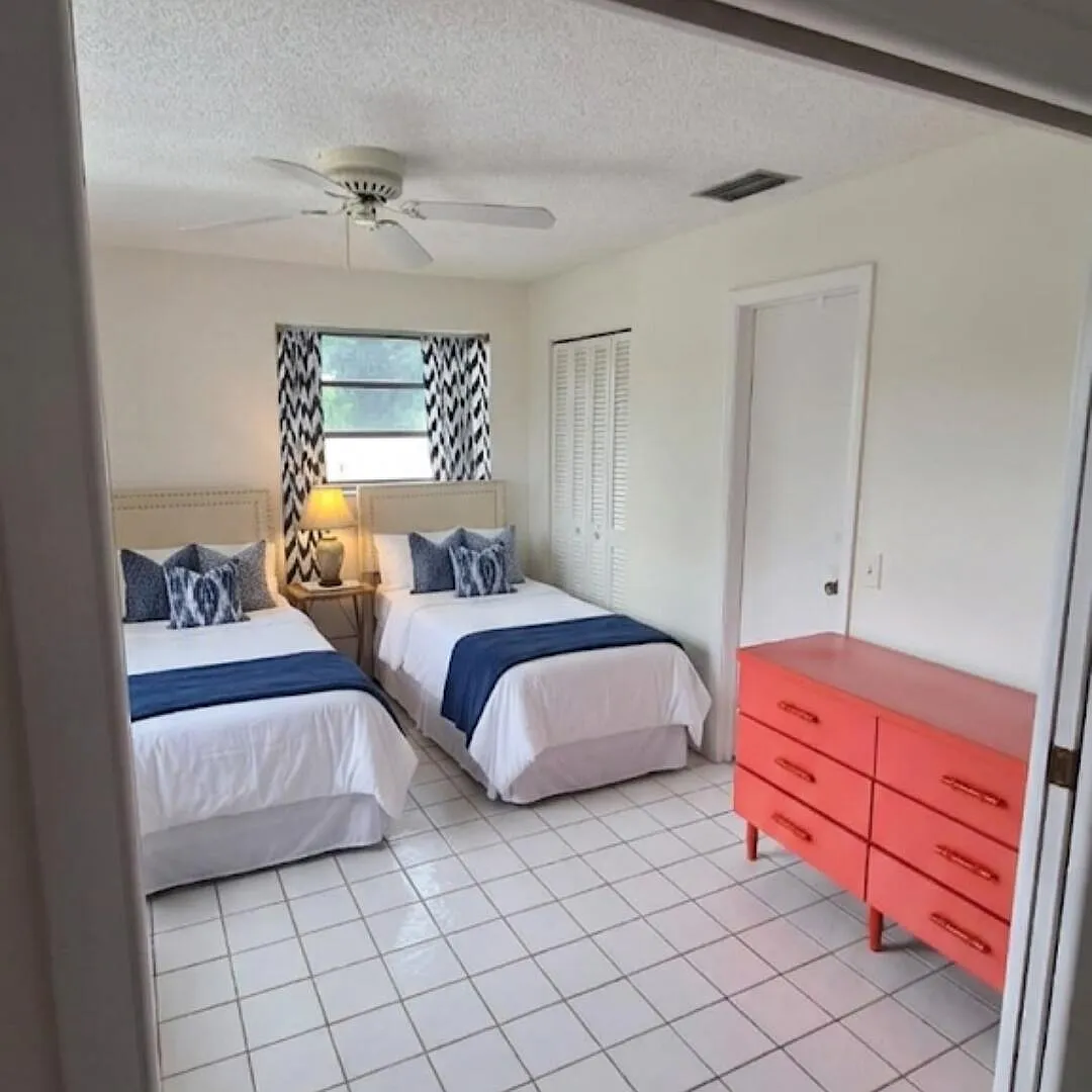 2 bed, 2.0 bath, 1097 sqft, $1,950 — Photo 2