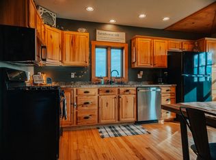 E847 S County Line Rd, Luxemburg, WI 54217