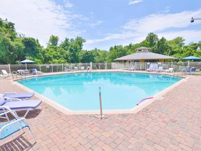 201 Pensacola Beach Rd APT A17, Gulf Breeze, FL, 32561