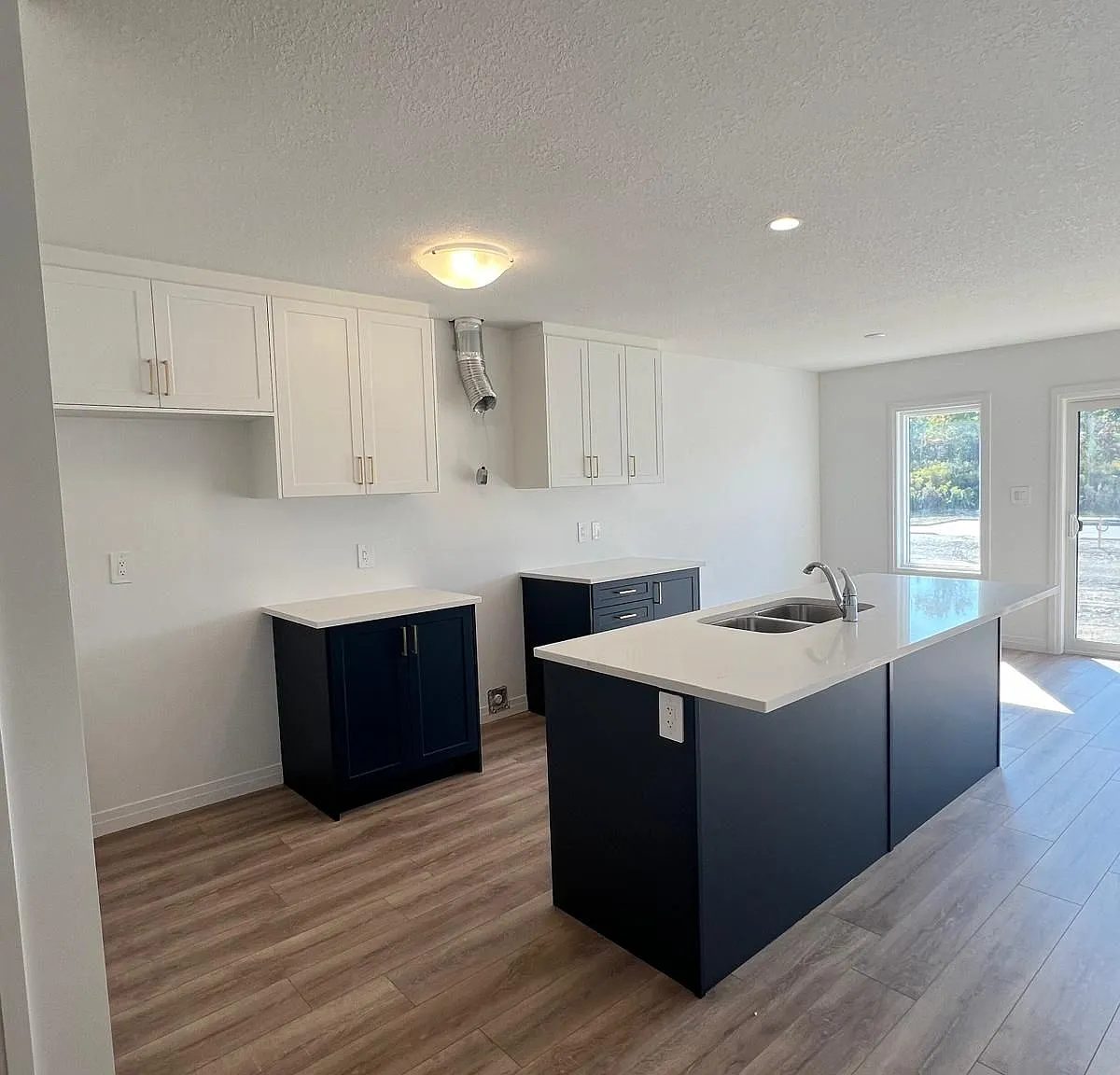 3 bed, $2,750 — Photo 4