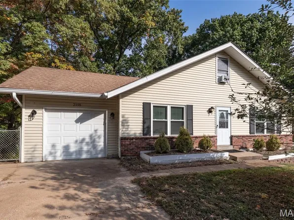 2155 Catlin Ct, Barnhart, MO 63012