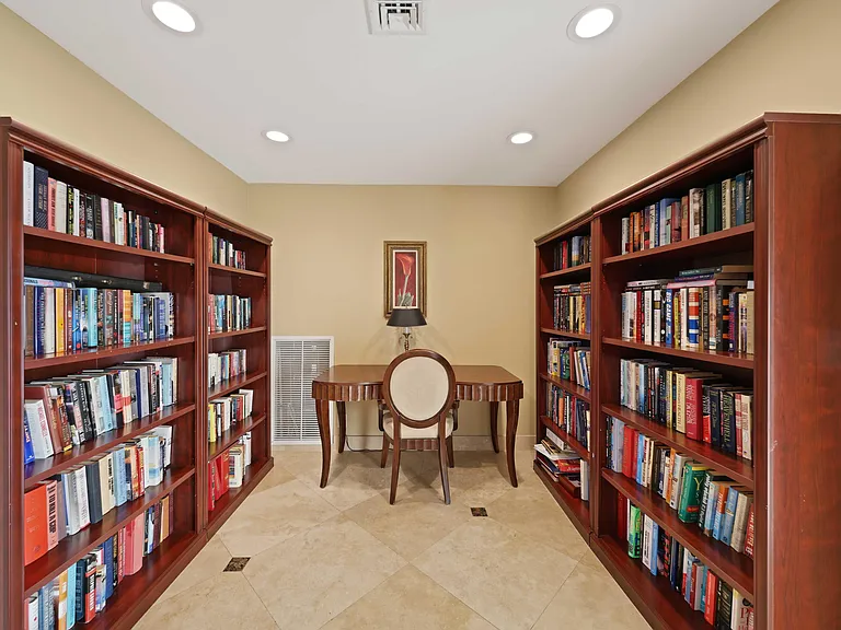 511 Bayshore Dr #401 — Photo 38