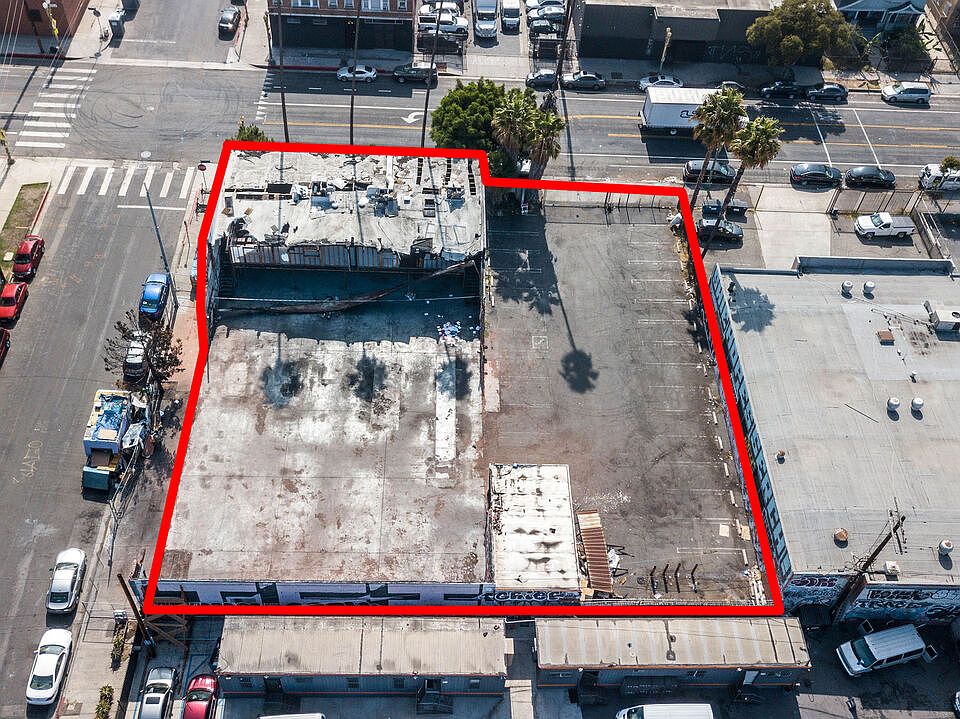 1st image of 3801 S Grand Ave