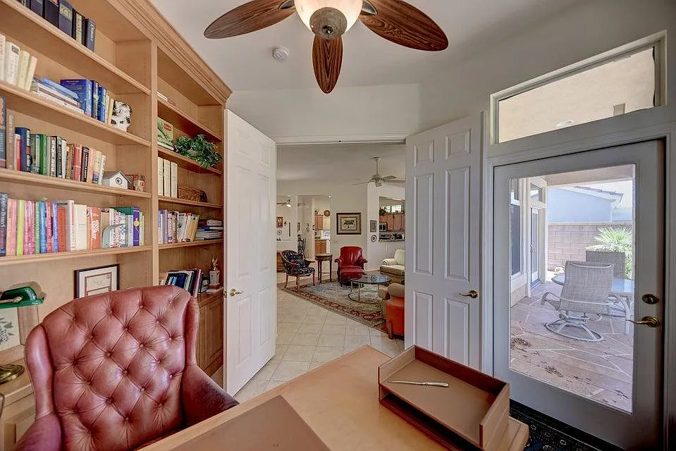 2 bed, 2.5 bath, 1780 sqft, $5,500 — Photo 3