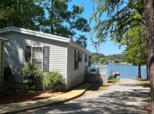 107 Oak Pointe Rd, Prosperity, SC 29127
