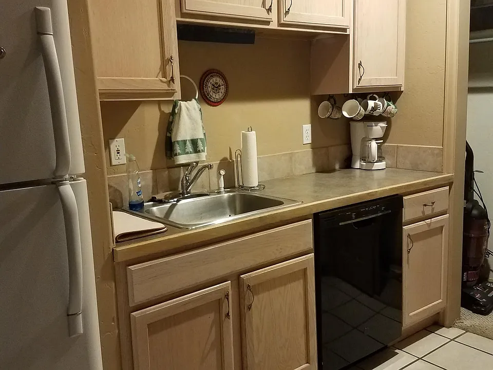 94 N Side Cir