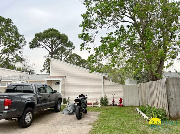 640 Carnathan Ct, Fort Walton Beach, FL 32547