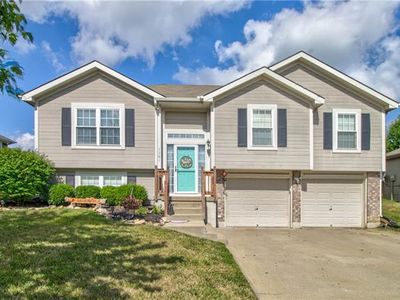1501 NW Nolan Dr, Grain Valley, MO, 64029