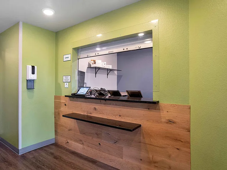 Lobby and Guest Check-in