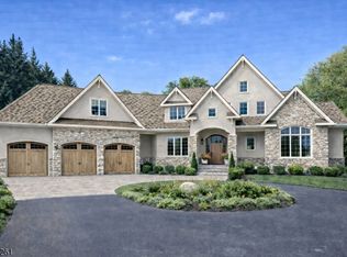 8 Juniper Pointe Trl, Dunellen, NJ 08812