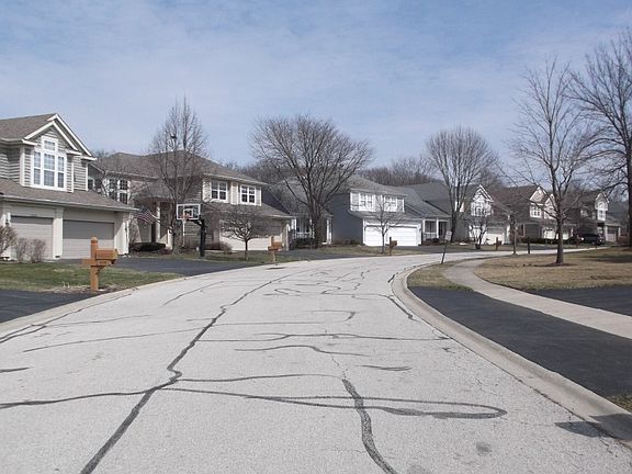 5th image of 2337 Congressional Ln