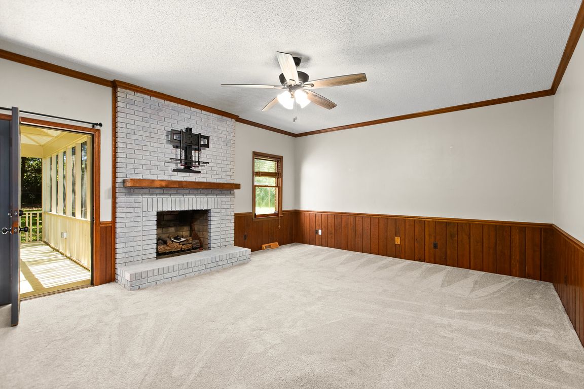 next background image