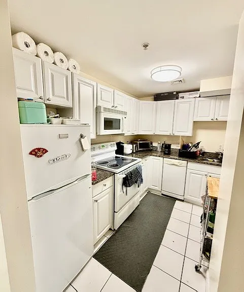 34 Mount Vernon St #G — Photo 10