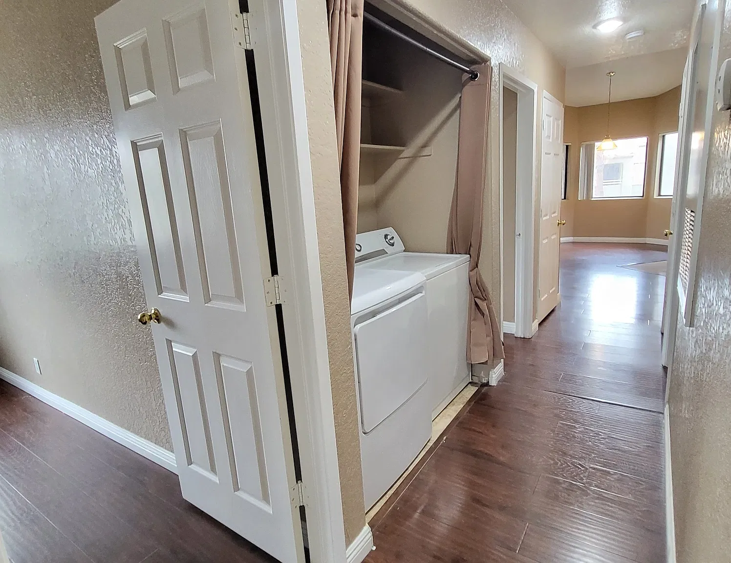 5044 S Rainbow Blvd #206 - 1 — Photo 4