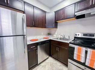 917 Magnolia Ln APT D, Madison, WI 53713