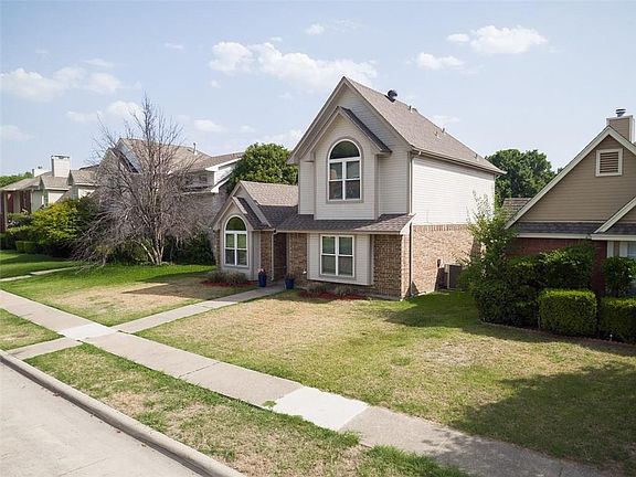 2nd image of 2130 Falcon Ridge Dr