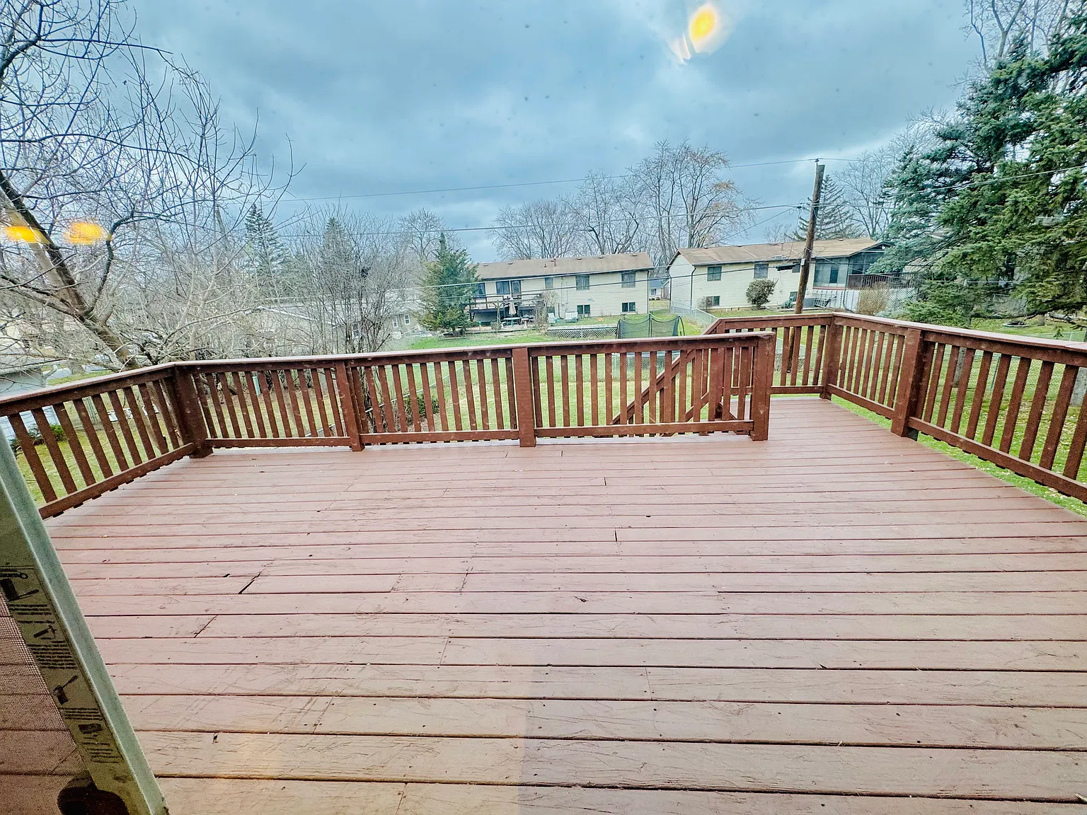6 bed, 2000 sqft, $875 — Photo 2