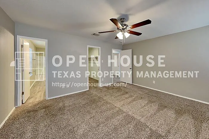 8657 Hawkview Dr — Photo 7
