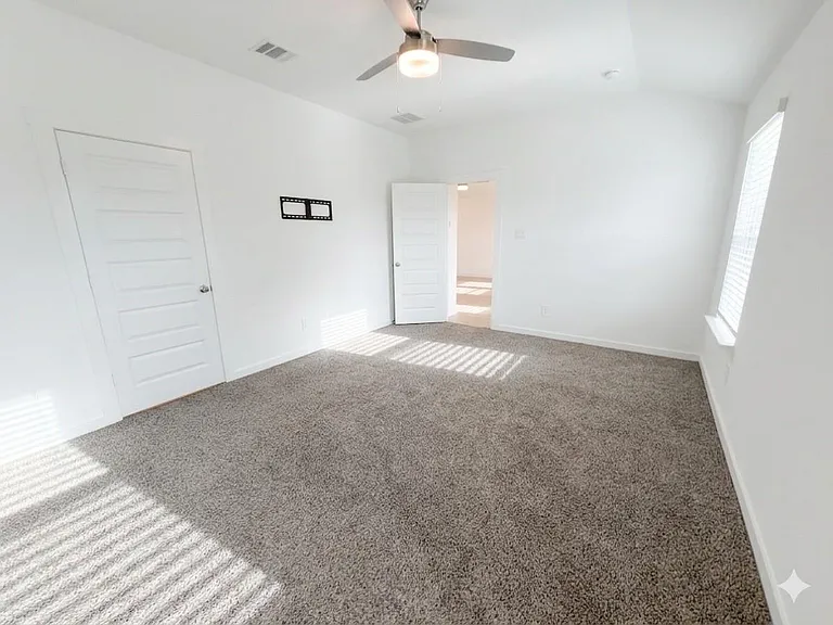 4946 Pine Haven Ln — Photo 15