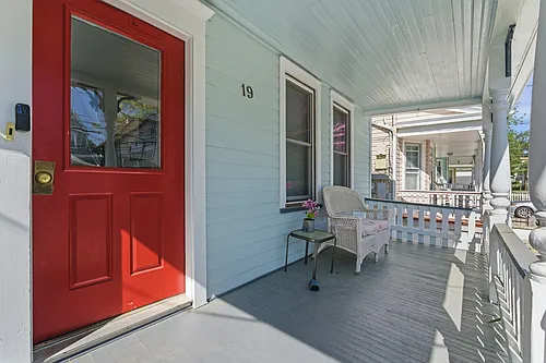 19 Sylvan Pl #2 Photo 1
