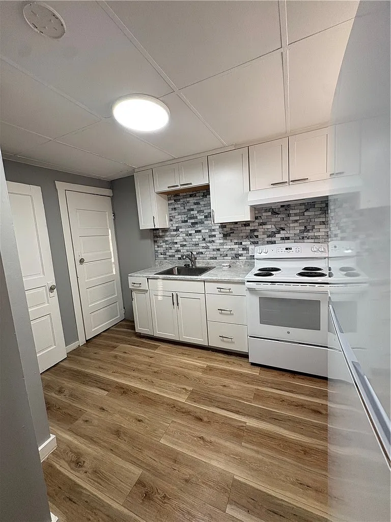 Studio, 650 sqft, $850 — Photo 4