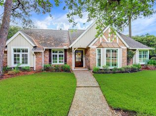 423 Greenpark Dr, Houston, TX 77079