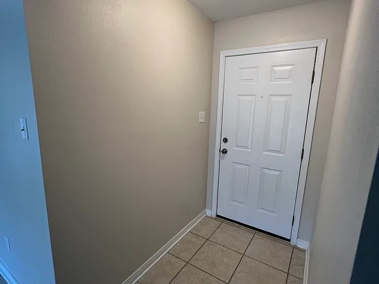 859 Camp Wilkes Rd — Photo 17