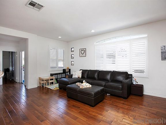 3rd image of 10914 Ivy Hill Dr Unit 3