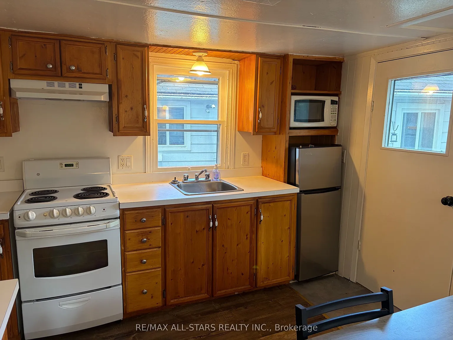 1 bed, $1,200 — Photo 3