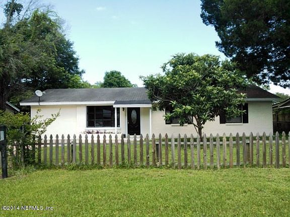 3rd image of 3139 Searchwood Dr