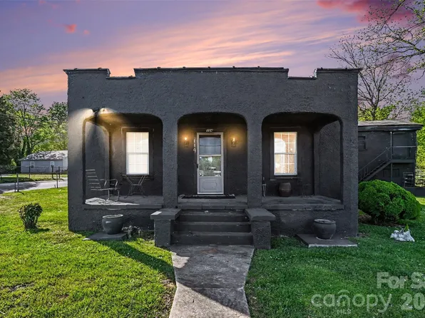 114 Norwood Dr, Charlotte, NC 28208