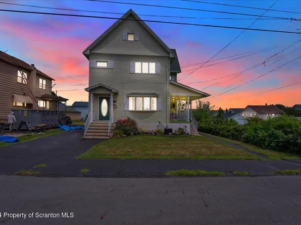 416 W Grove St, Taylor, PA 18517