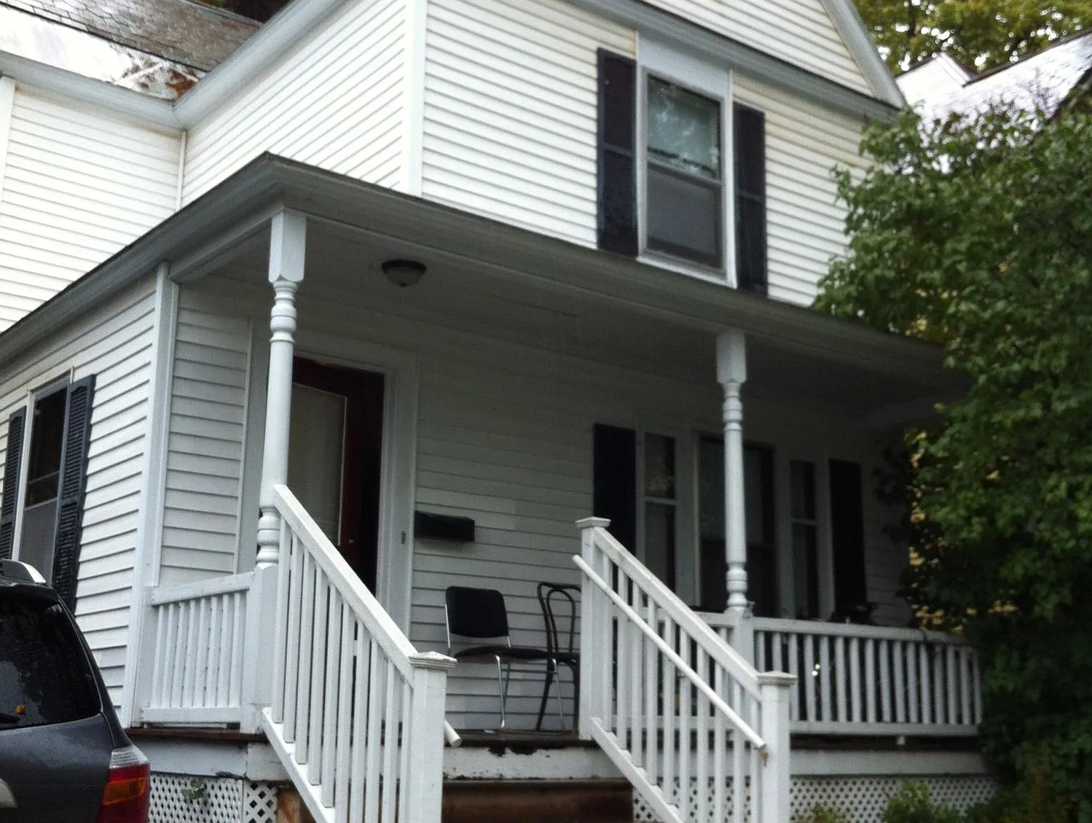 4 bed, $5,100 — Photo 1