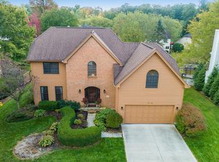 924 Riva Ridge Blvd, Columbus, OH 43230
