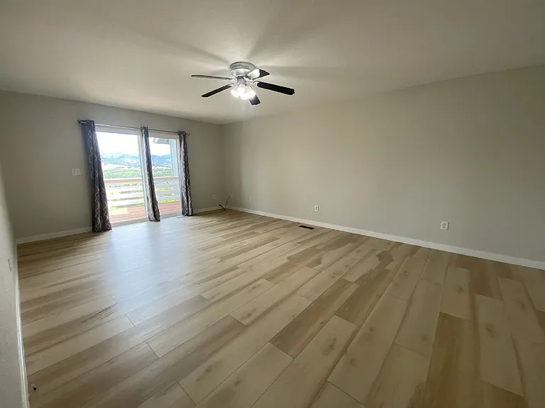196 Jamie Loop — Photo 8