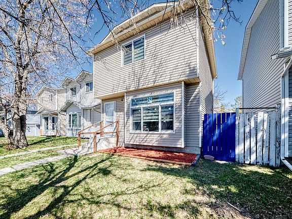 3rd image of 77 W Martinbrook Rd NE
