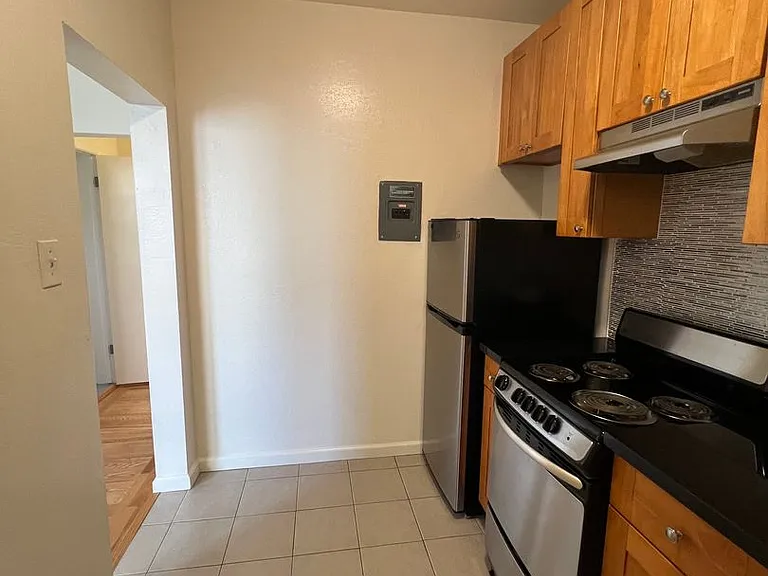 524 Guerrero Street (524r) — Photo 4