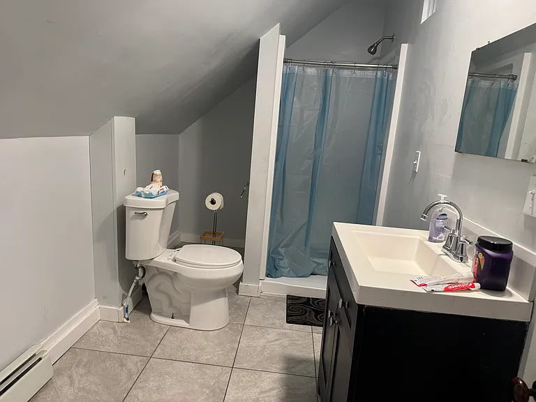 120 Summit St #3 — Photo 5