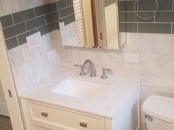 5th image of 16608 SE 45th St