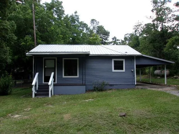 214 Church St, Douglas, GA 31533