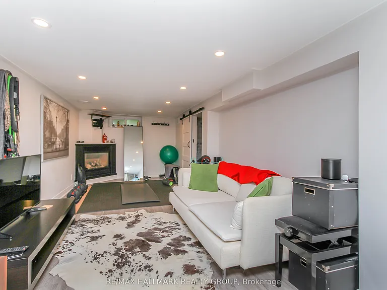 244 Greensway Ave — Photo 31