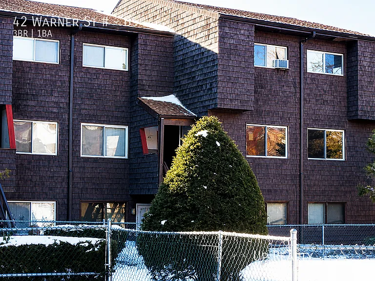 42 Warner St #B5 — Photo 10