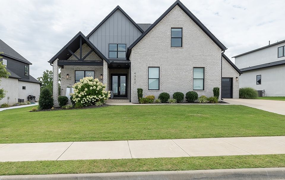 1st image of 4302 S Exeter Dr
