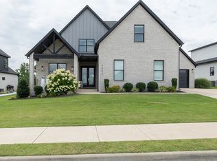 4302 S Exeter Dr, Rogers, AR 72758