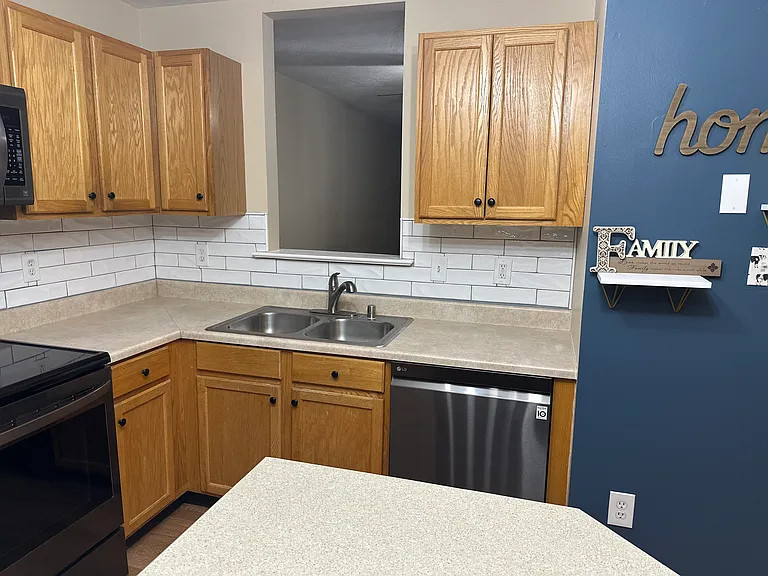 61 Buttonbush Ct #61 — Photo 4