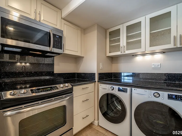 2533 Ala Wai Blvd #1203 — Photo 18