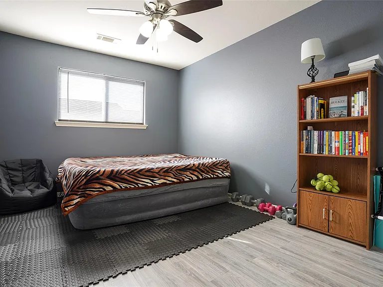 6419 Waldron Dr #B — Photo 19