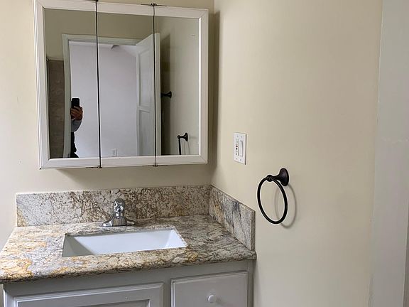 3rd image of 21 Nieto Ave APT A