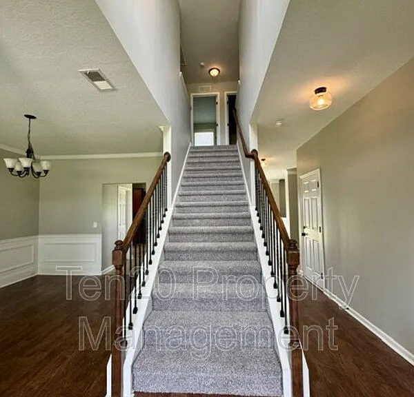 9708 Yellow Pine Rd — Photo 23
