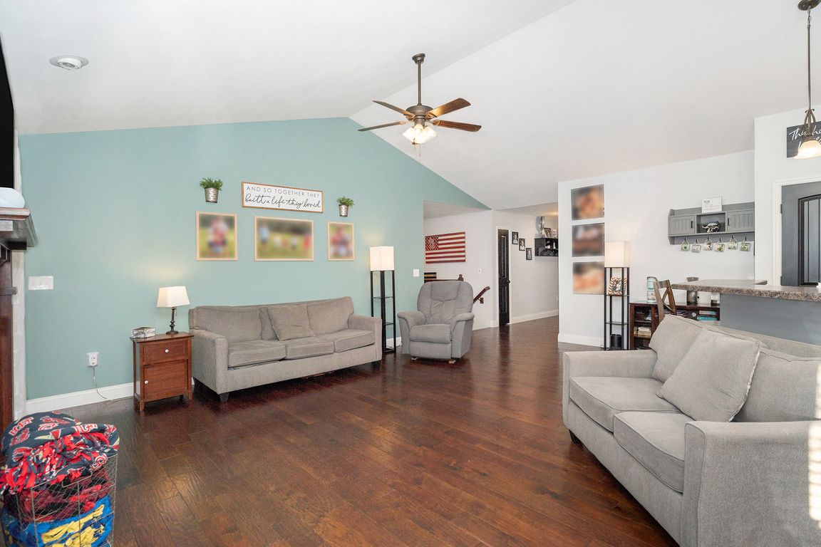 next background image